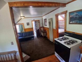 Big Bear Lake - Tulip Lane Cabin #22 - Big Bear Lake - 9
