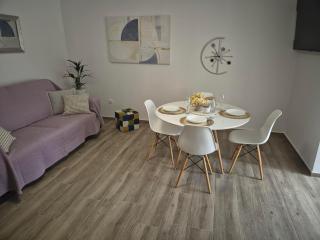 Dorothy Apartment - 1