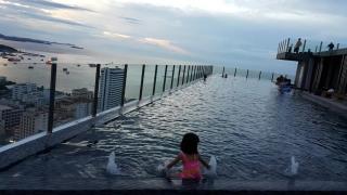 Downtown Lux Fun Rooftop Pool #TA1077 - Centro di Pattaya - 9