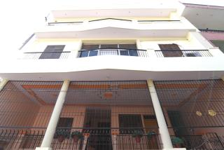 DS Residency Varanasi-Prime Location-Parking - Varanasi - 5