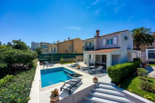 Breeze Holiday Home - Sea View - Premantura - 5