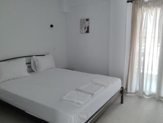 Katerina & Despoinas Apartments - Paralia Pantaleimonos - 1