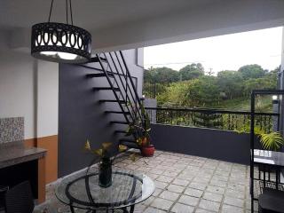 Jil's Apartelle - Tagaytay - 7