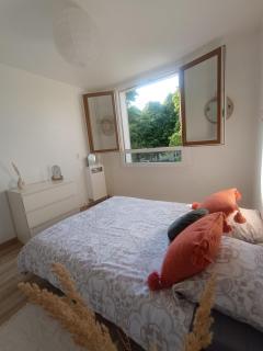 Private Room in Cozy Homestay - Line 14, Direct Access to Paris - Airport Orly - Chevilly-Larue - 9