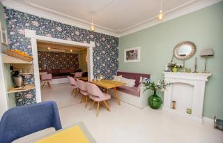 T H E BERLIN Studios and Suites - Nea Vrasna - 3