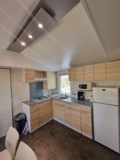 Location mobil-home, ile de France, Havre de paix au coeur d' une forêt avec piscine - Saint-Chéron - 6
