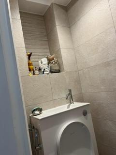 T2! 3 ou 4 personnes centre ville neuf avec garage - 1