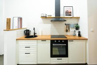 Modern & spacious apartment near the old town - Prague - 2