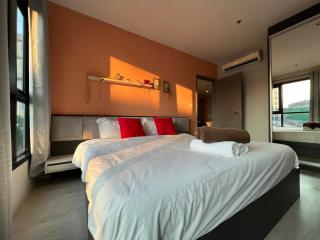 Downtown Lux Fun 2Bedroom Rooftop Pool #TBB6032 - 1