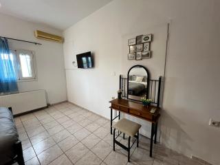 Countryhouse with Garden - Vayioniá - 2