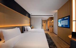 Park Inn by Radisson, Nanchang Honggutan Wanda Plaza Twin Towers - Nanchang - 1