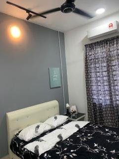 Nana OWL Homestay A & B Roomstay C & D - Kemasik - 5