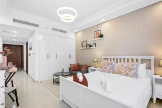 Stylish Studio Apartment with Premium Amenities - Dubai - 5