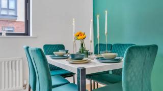 Elegant Escape - Games - King Size Bed- Free Parking - Ideal for Groups and Families - Birmingham - 7