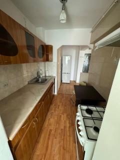 Cozy apartment close to the city centre - Hunedoara - 5