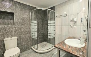 Minos Boutique Hotel - 3