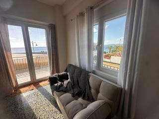 Agioi Theodoroi Beachview Chic Modern Apt - Agioi Theodoroi - 2