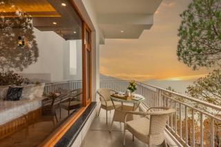 Alaya Stays 5 BHK with Hill View - Querencia - Kasauli - 3