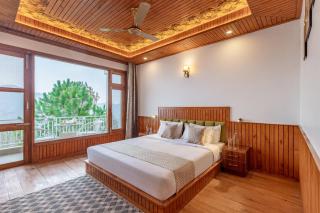 Alaya Stays 5 BHK with Hill View - Querencia - Kasauli - 4