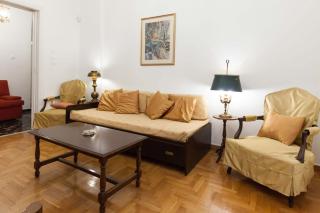 Charming Vintage 2BR Apartment with Balcony in Koukaki - Athen - 2