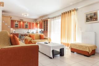Scenic Balcony Apt in Vibrant Petralona - Athens - 2