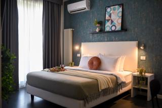 Urban Elegance - Stylish Central Accommodation - Bucarest - 0