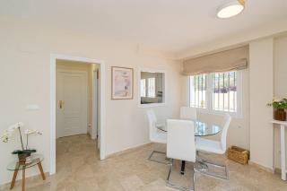 Villa Ressol 4 Bed 3 Bath - Mutxamel - 5