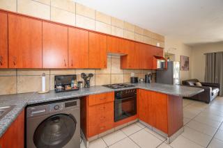 Utopia at LeMirell - 6