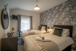 Pullindoos Self-Catering - - 7