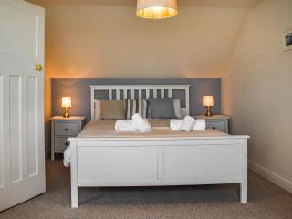 Trethvor - Perranporth - 1