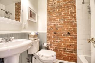 Historic Mountain Loft with GREAT Views - 4