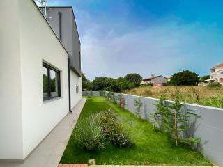 Modern villa with private pool near the sea - Ližnjan - 5