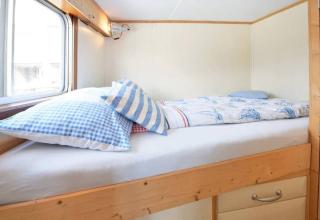 Houseboat Captain's Quarters in Harbour Amsterdam - Amsterdam - 8