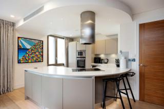 Veeve - Westbourne Curve - 4
