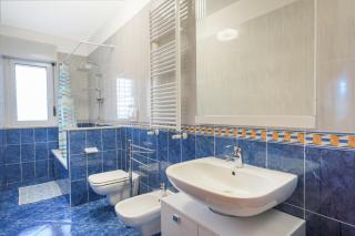 Mistral Suite Apartment - free private car park - Bari - 1