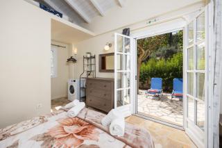 Agathi Cottage - 2