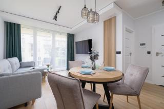 Elegancki Apartament w Krakowie z Klimatyzacją i Dostępem do Siłowni by Noclegi Renters - 2