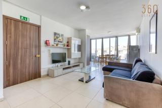 Lovely & Spacious 3BR Penthouse in central Swieqi by 360 Estates - Is-Swieqi - 1
