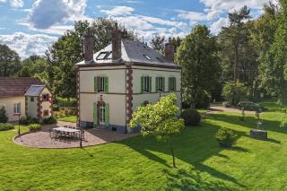 Maison de Maître - calme-campagne-nature- CAUTION OBLIGATOIRE SWIKLY - Cernoy-en-Berry - 0