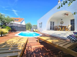 The Three Flowers Pool House - Trogir - 1