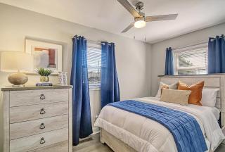 Close To Downtown Charleston! 4 Bed Retreat - 7
