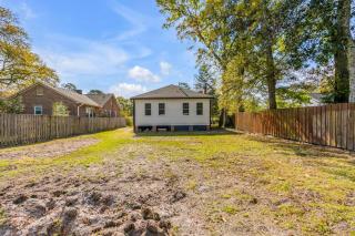 Lilly Pad At Park Circle - 4