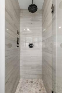 Lilly Pad At Park Circle - 2