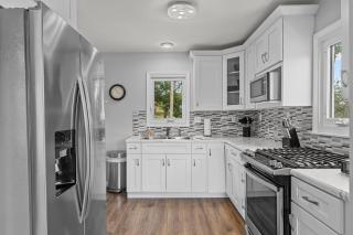 Charming Duplex on Main - 1