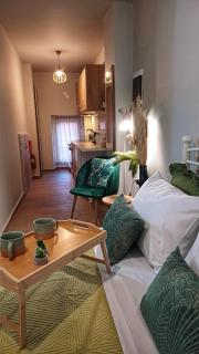 Petite Apt with patio at Garitsa! - Città di Corfù - 2