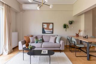 Charismatic 2BR Apartment in Hilton by UPSTREET - Atene - 0