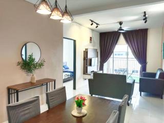 Irdina HomestayMuslim's at Emerald Avenue Brinchang Centrum - Brinchang - 9