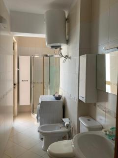 Linda and Al's place - 1