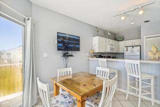 Sandpiper Cove 9210- by Holiday Isle Properties - Destin - 9