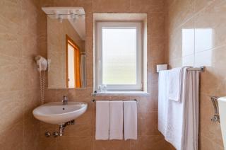 Hotel Berne - 3